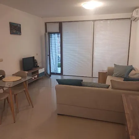 2bdr In Lighthouse Golf Balchik
